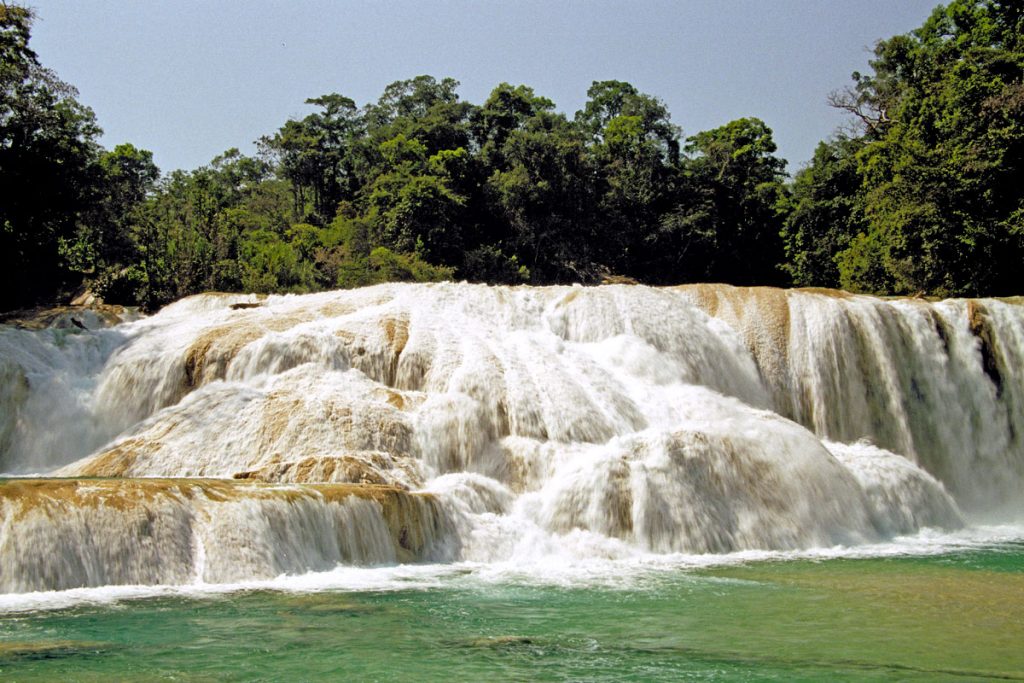 Aqua Azúl Cascades Nahe Palenque, Chiapas, Mexiko