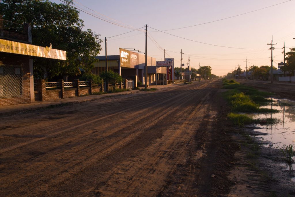 Der Mennonitenort Filadelfia im Chaco von Paraguay