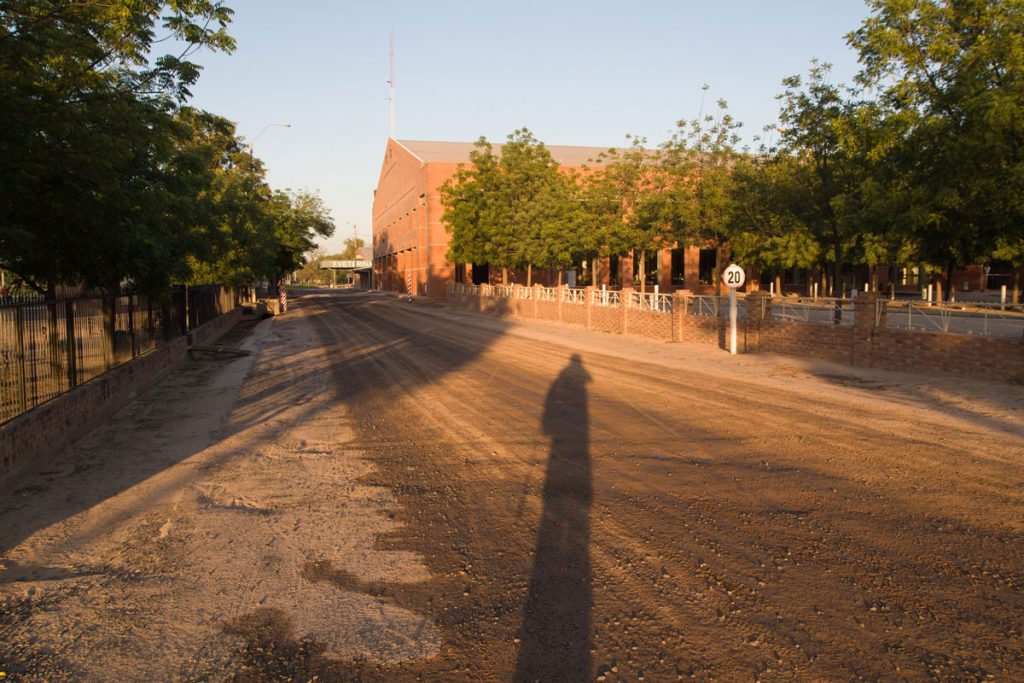 Der Mennonitenort Filadelfia im Chaco von Paraguay
