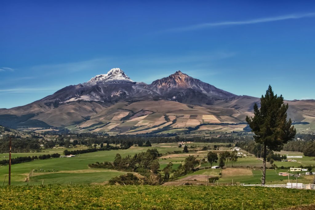 Illiniza Norte (5126m) und Iliniza Sur (5248m)