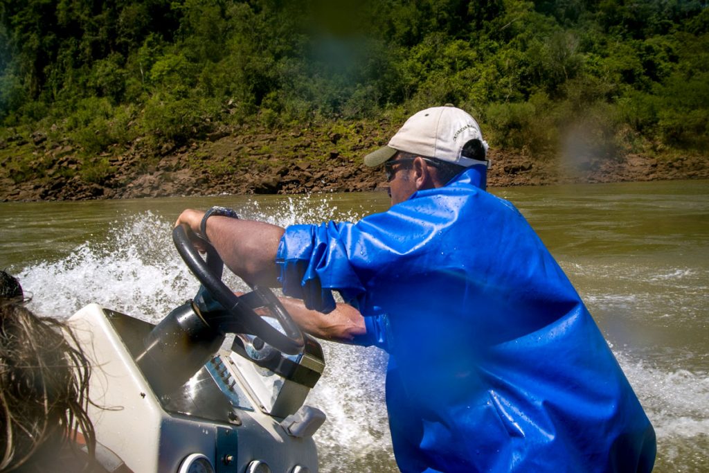 Schlauchbootsafari mit Macuco Boot Safari auf dem Iguaçú, Brasilien