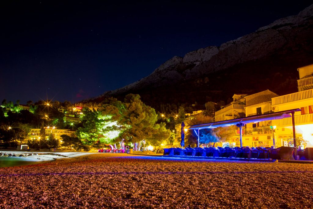Strandbar in Baska Voda, Kroatien